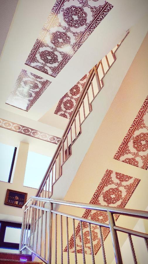 Hotel Buston Chkalovsk Ngoại thất bức ảnh